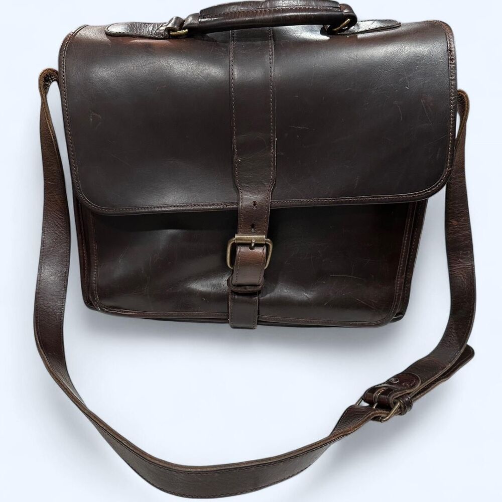 Vintage Dark Brown Leather Briefcase – Buckle Front – Satchel – 90s Office Bag